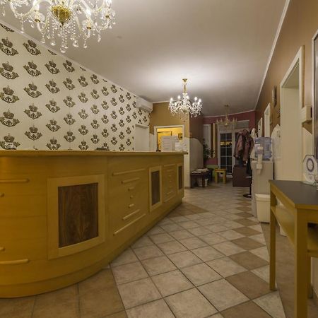 Room Oaza Miru Maribor Dış mekan fotoğraf