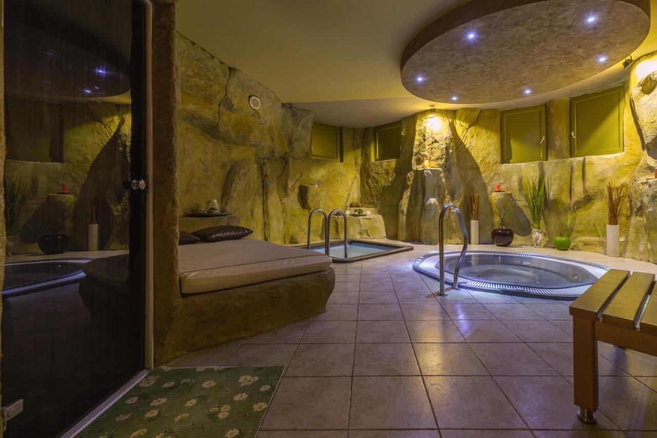 Room Oaza Miru Maribor Dış mekan fotoğraf