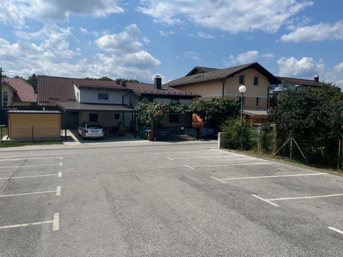 Room Oaza Miru Maribor Dış mekan fotoğraf